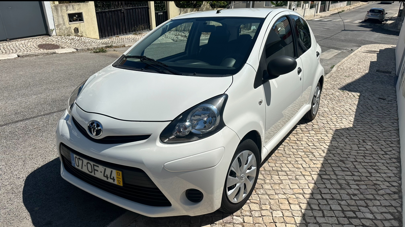 TOYOTA AYGO 1.0 