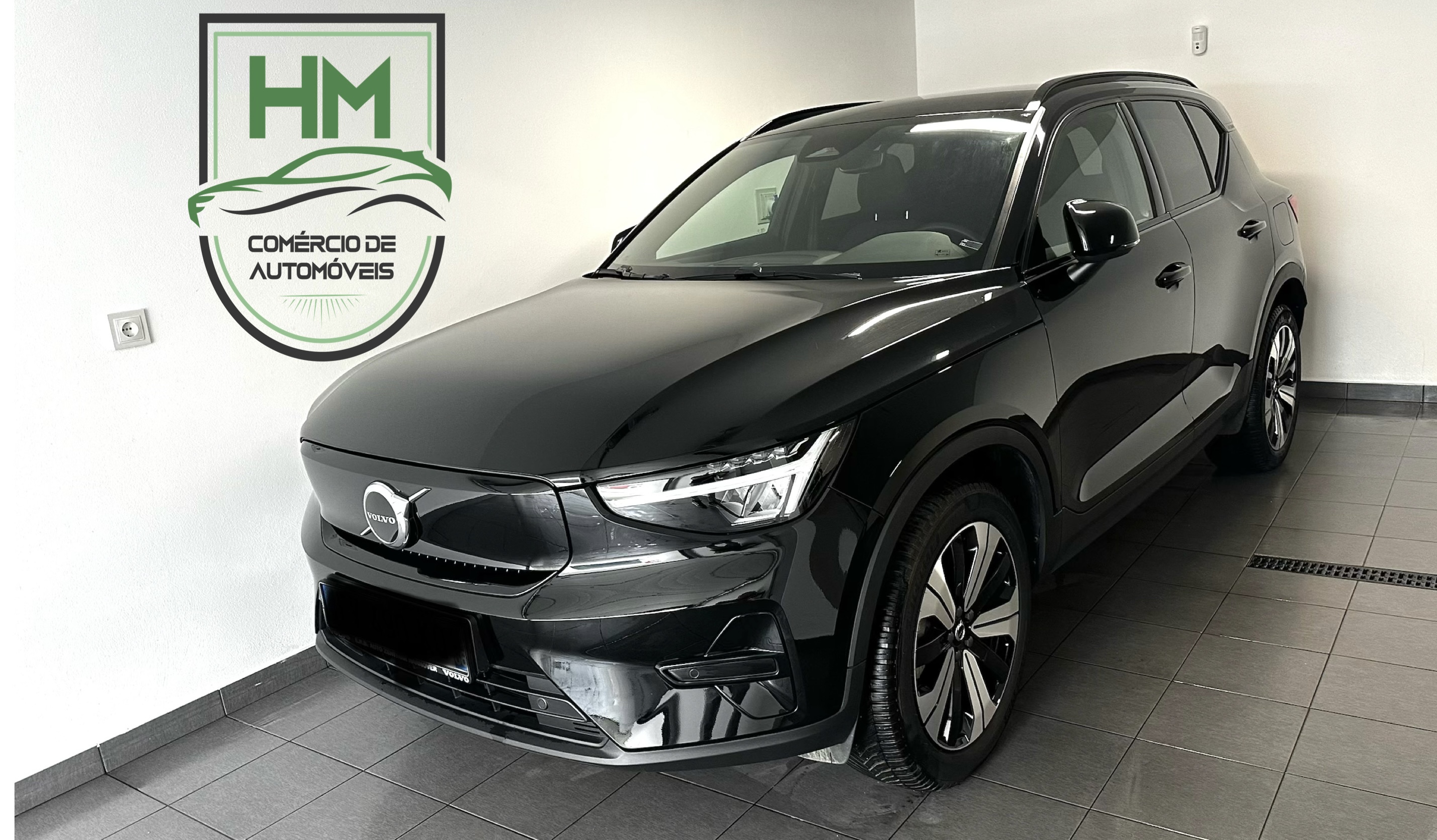 VOLVO XC40 RECHARGE CORE 2WD